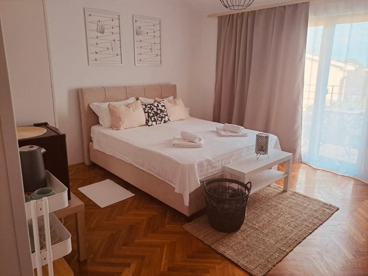 Guests House Dali Hotel Rovinj Bagian luar foto