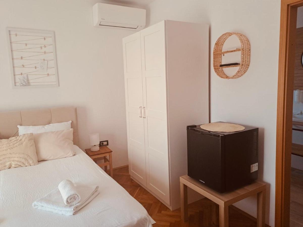 Guests House Dali Hotel Rovinj Bagian luar foto